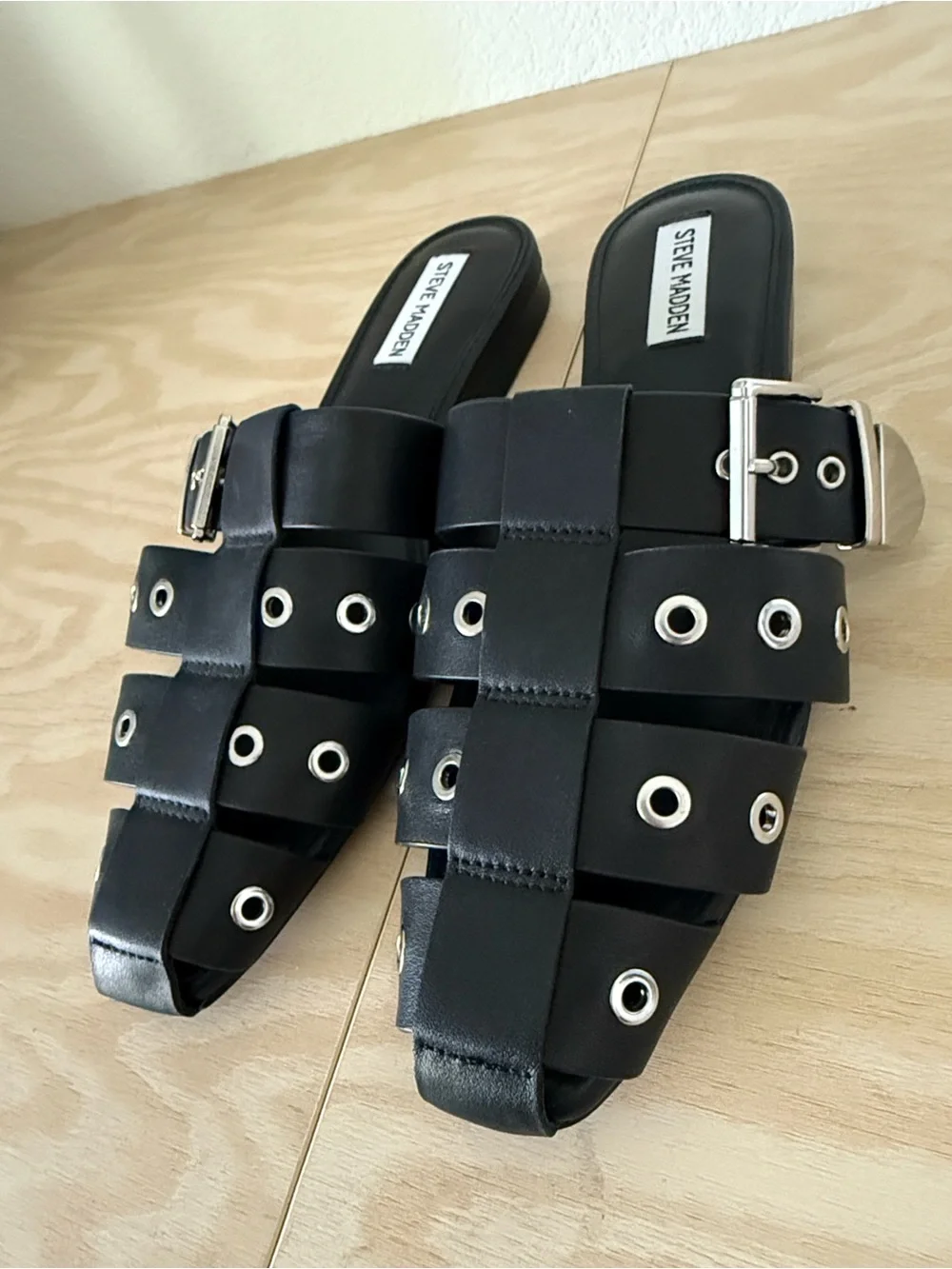 Steve Madden Black Leather Grommet Strap Slides